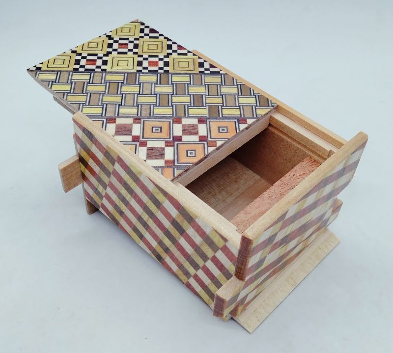 3 Sun 18 Step Yosegi/Kuzushi Japanese Puzzle Box
