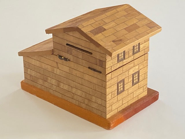 REPAIRABLE Vintage Japanese House Puzzle Box Bank with key- RARE!