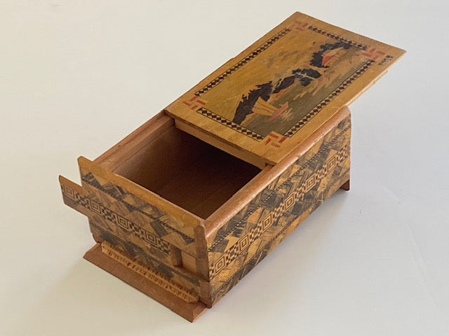 Vintage 5 Sun 21 Step Sansui Zougan Japanese Puzzle box