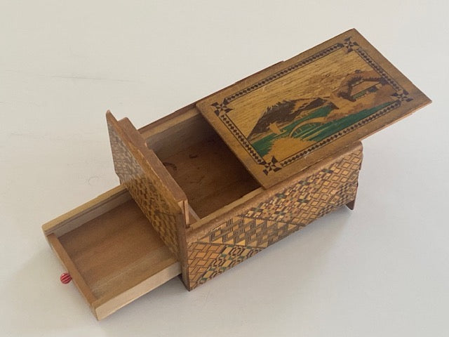 Vintage 5 Sun 7 Step Sansui Zougan / Koyosegi Hidden Drawer Japanese Puzzle Box