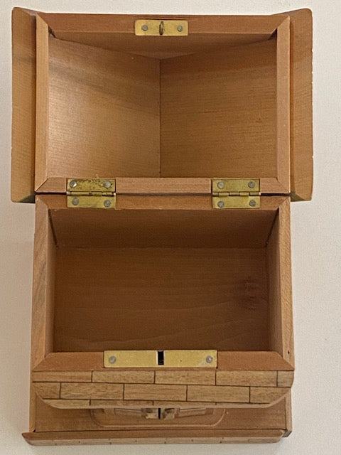 BEAUTIFUL Vintage Japanese House Secret Puzzle Box Bank- NO KEY!