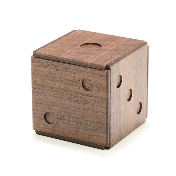 Spining Die Puzzle Box by Akio Kamei