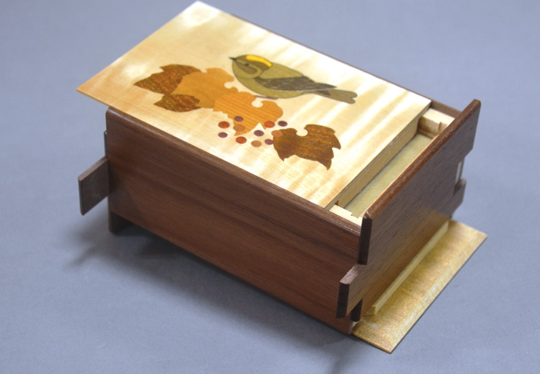 4 Sun 21 Step Bird-Sansui Japanese Puzzle Box