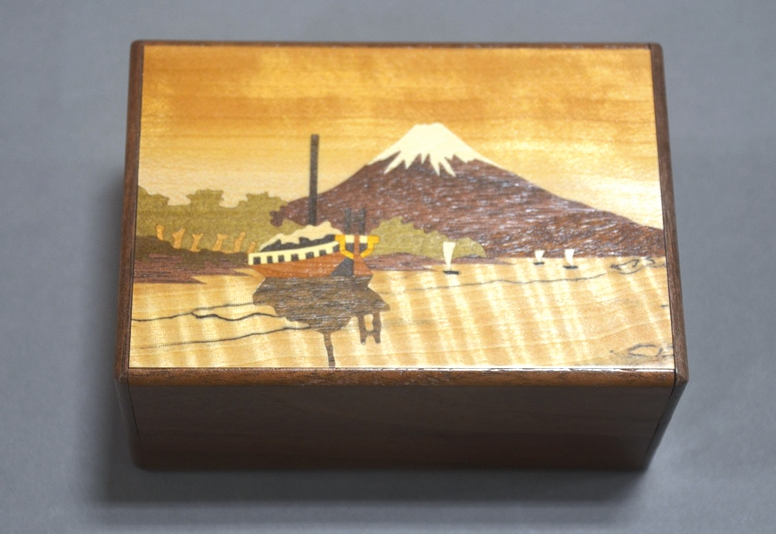 4 Sun 21 Step Bird-Sansui Japanese Puzzle Box