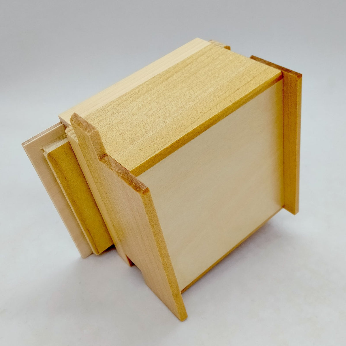 Square 12 Step One Point Natural Wood Japanese Puzzle Box