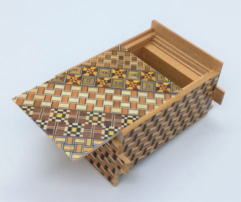 4 Sun 18 Step Yosegi/Kuzushi Japanese Puzzle Box
