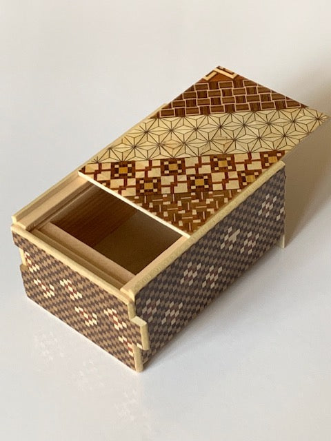 4 Sun 10 Step Zuku Japanese Secret Puzzle Box