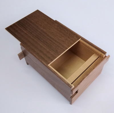 4 Sun 14 Step Walnut Japanese Puzzle Box