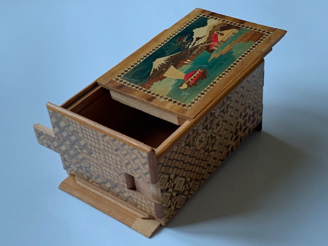 Vintage 5 Sun 27 Step Sansui Zougan Japanese Puzzle box