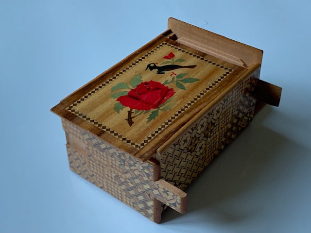 Vintage 5 Sun 27 Step Sansui Zougan Japanese Puzzle box