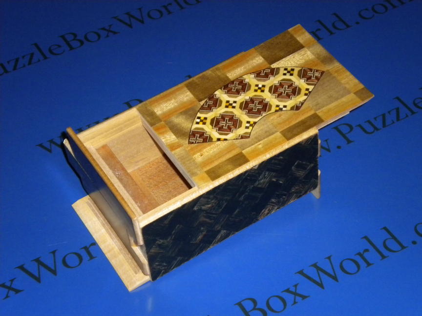 5 Sun 27 Step Limited Edition Fan Ichimatsu Japanese Puzzle Box