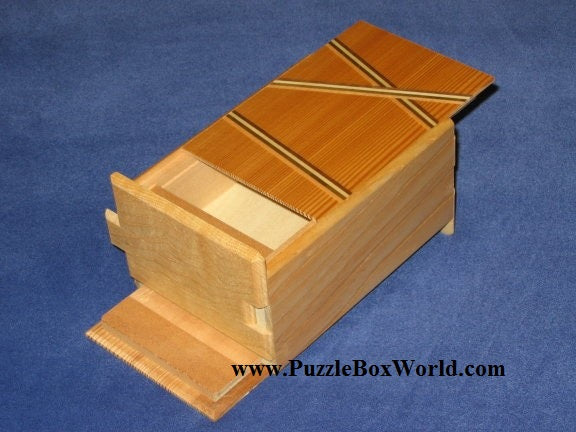 products/5_sun_7_step_limited_edition_double_compartment_japanese_puzzle_box.jpg