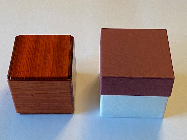 Confetto Japanese Puzzle Box by Hiroshi Iwahara