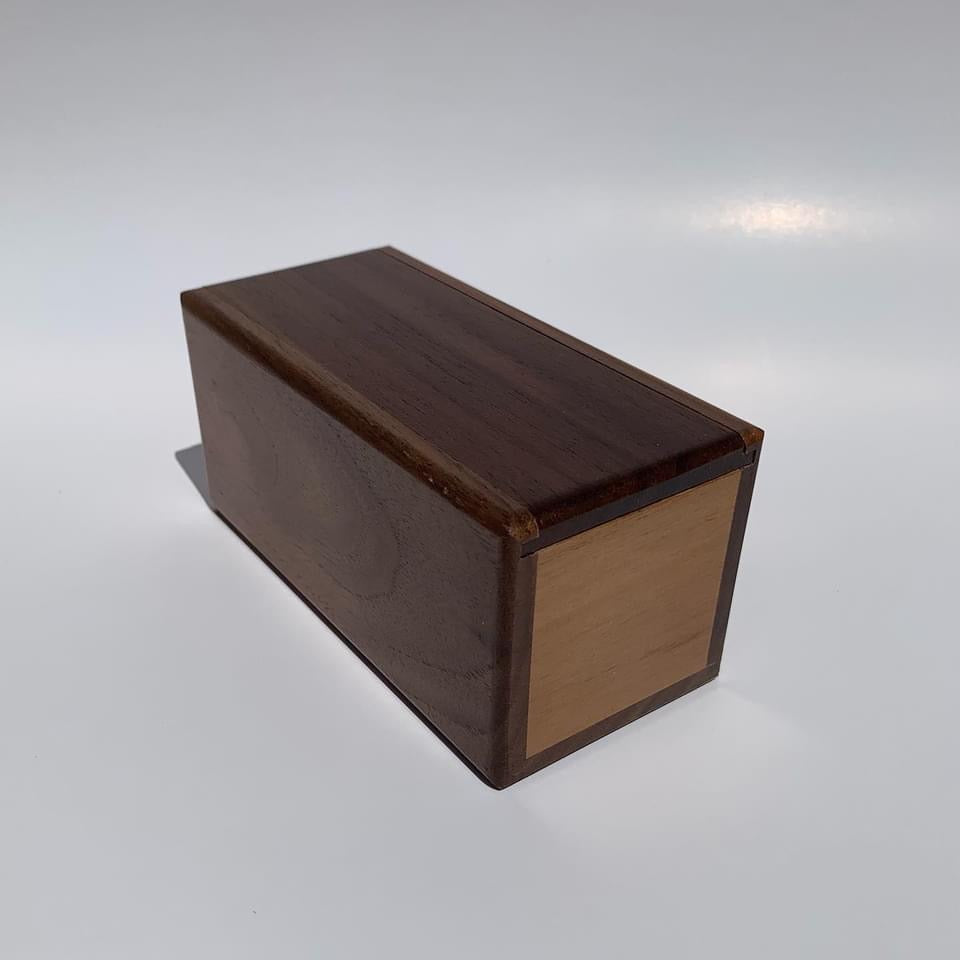 One-Hand PuzzleBox by Robert Yarger (Stickman Puzzles)