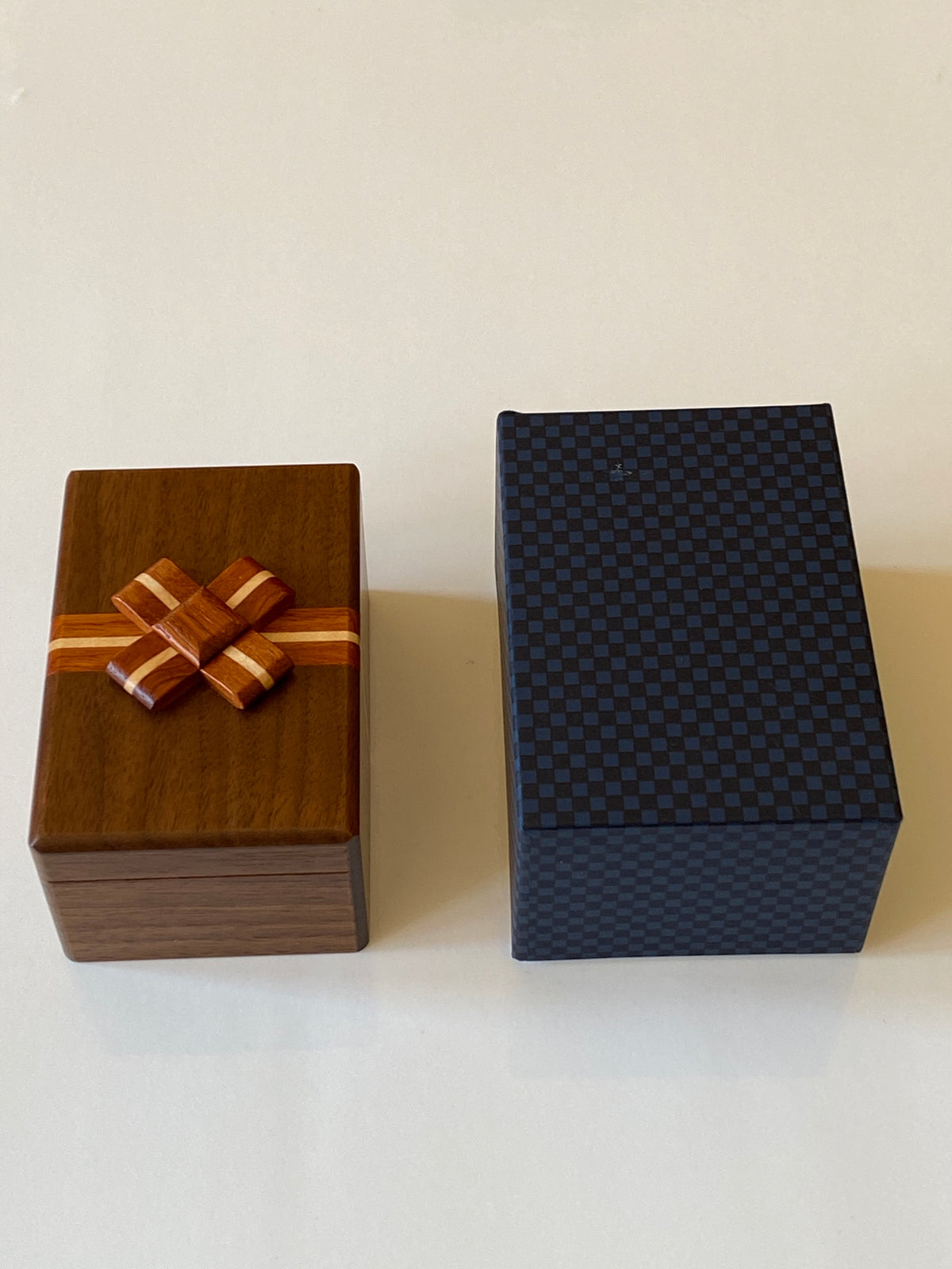 The Present Box by Akio Kamei