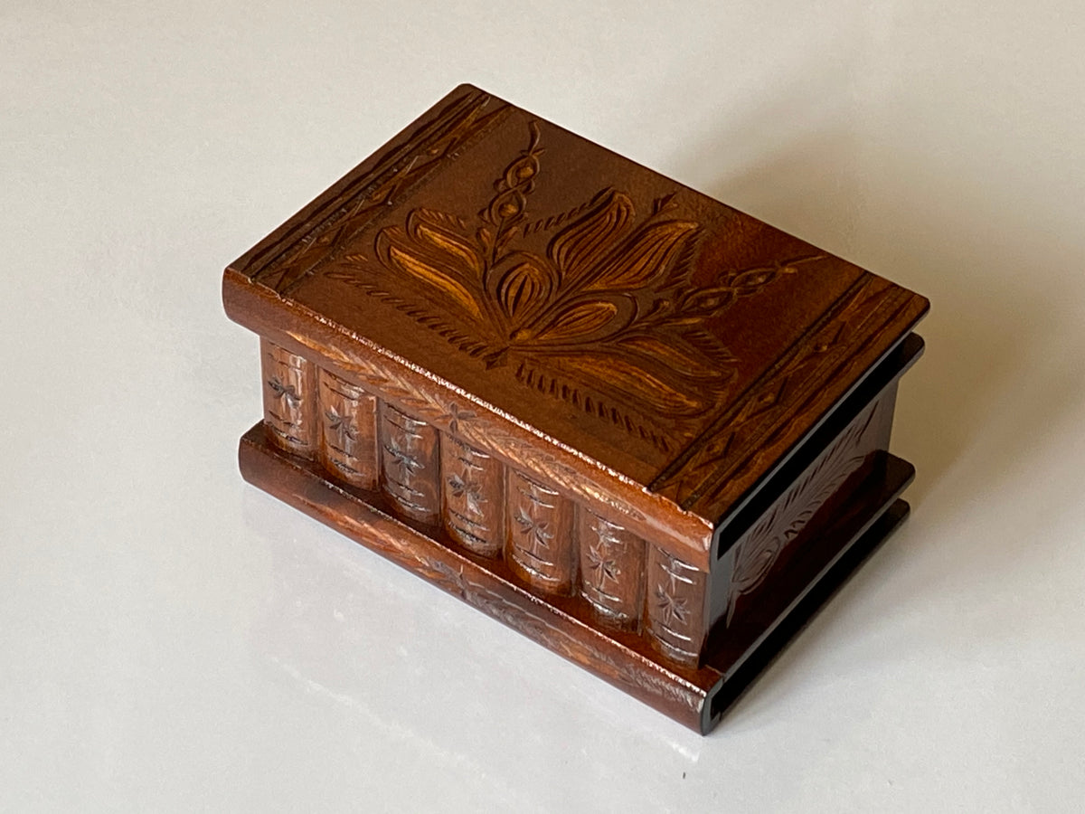 Romanian Secret Puzzle Box (Solid Brown)