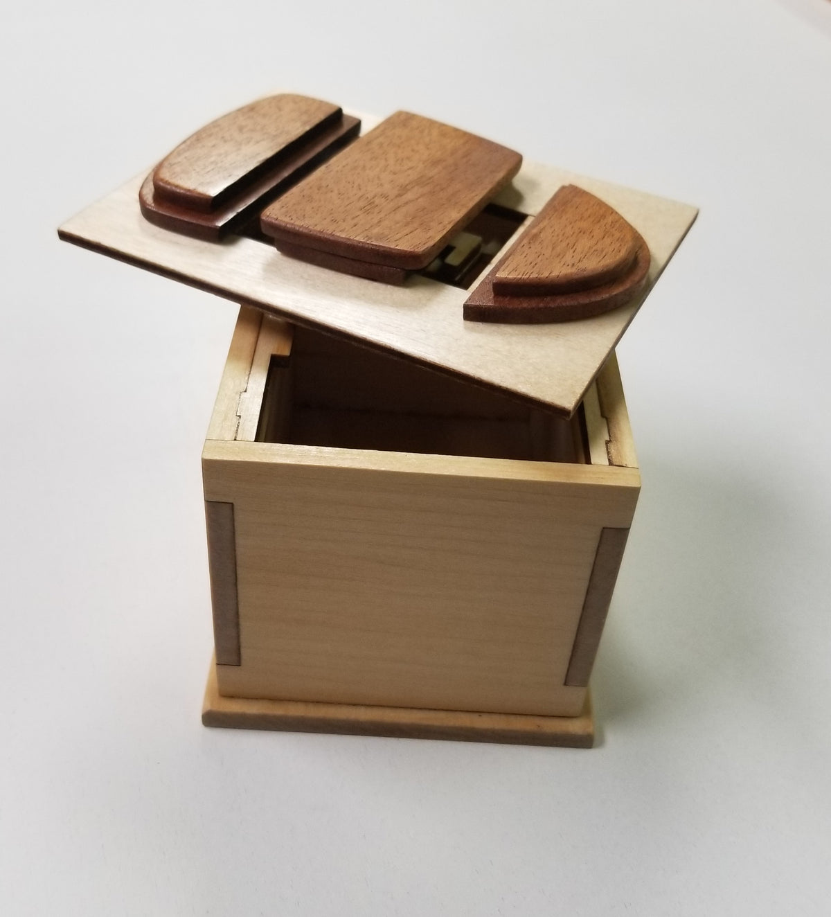 The Shield Puzzle Box (Self Assembly Kit)