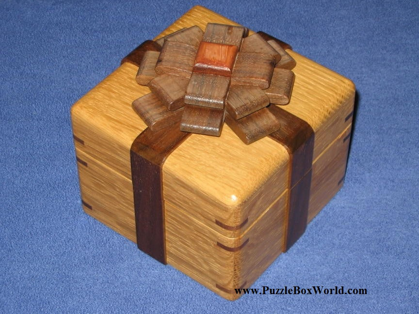 Box with a Ribbon by Akio Kamei