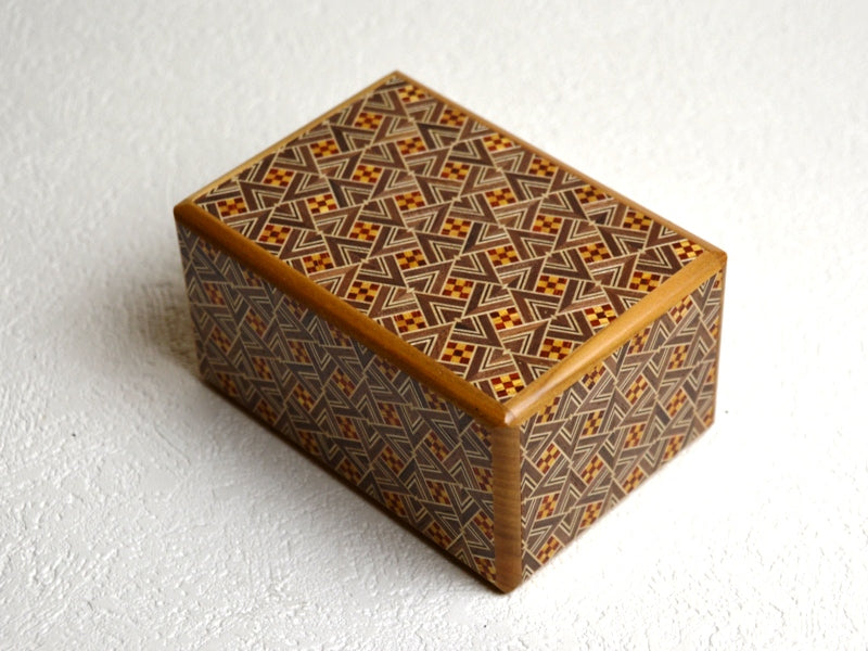 Box with a Tree (Kirichigae Special Edition) Japanese Puzzle Box