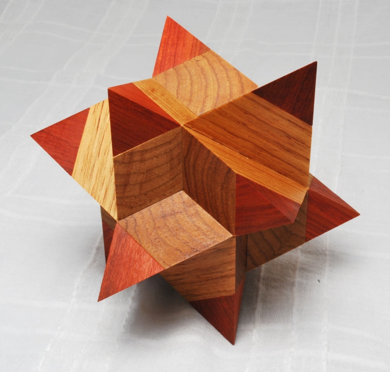 Vega Interlocking Puzzle "B"