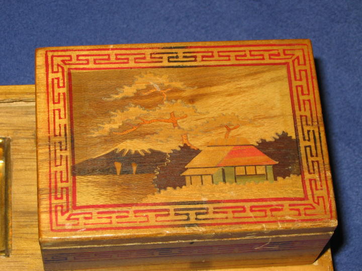 Vintage Japanese Cigarette Dispenser (Sliding Box)1