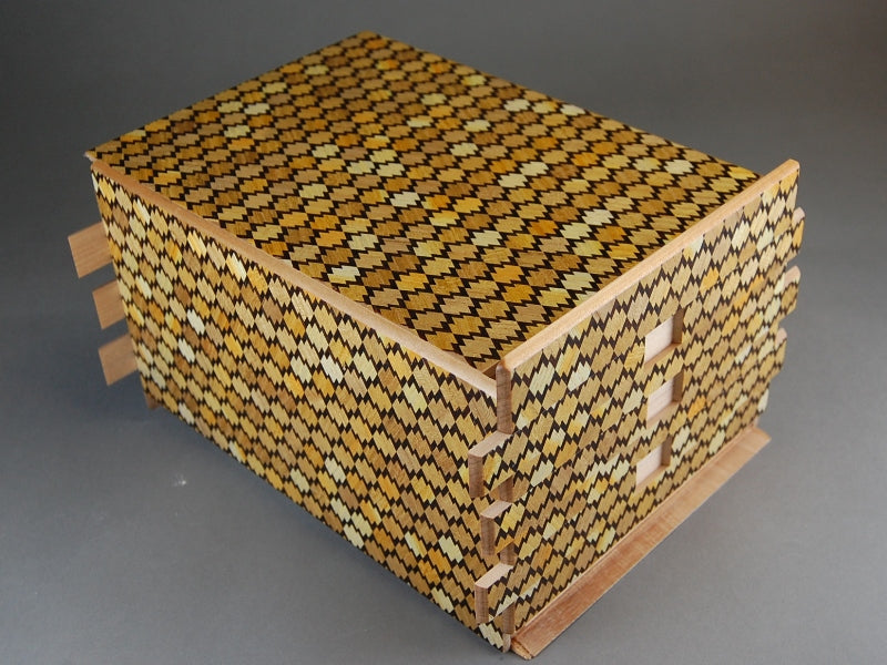 7 Sun 72 +1 Step Matsukawabishi B Japanese Puzzle Box
