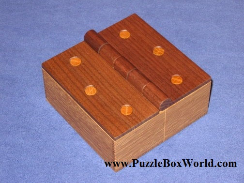 Hinge Japanese Puzzle Box by Tatsuo Miyamoto
