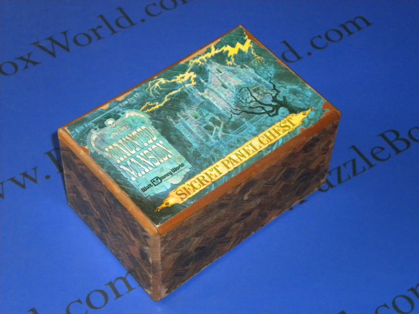 RARE LARGE Vintage Disneyland Haunted Mansion Japanese Secret Panel Chest