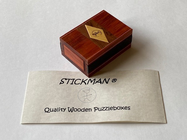 Matchbook Puzzle by Robert Yarger (Stickman Puzzles)