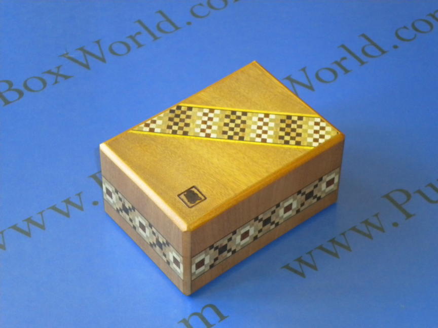 4 Sun 7 Step Limited Edition Japanese Puzzle Box by Yoshiyuki Ninomiya - RARE!