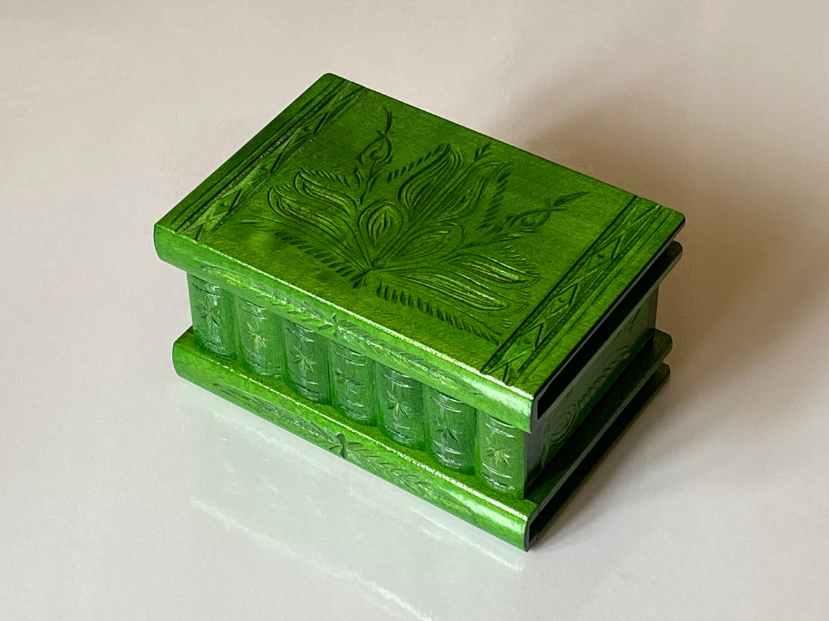 Romanian Secret Puzzle Box (OCGRN)