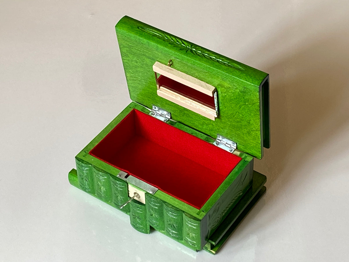 Romanian Secret Puzzle Box (OCGRN)