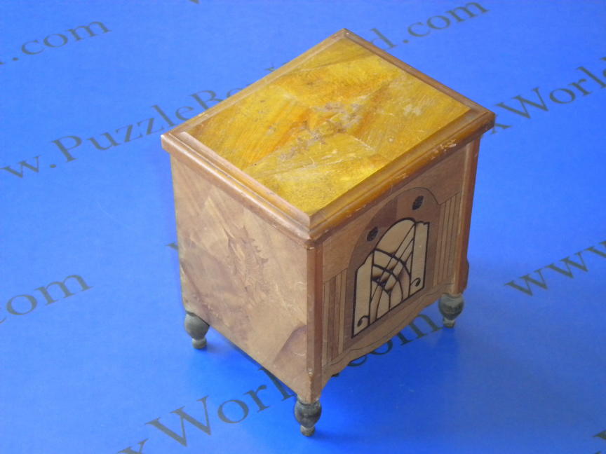 Vintage Radio Japanese Cigarette Dispenser (with Pop-Up Sailor) ! RARE!