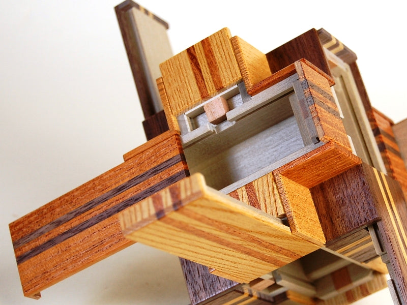Secret Box Box Japanese Puzzle by Hideaki Kawashima