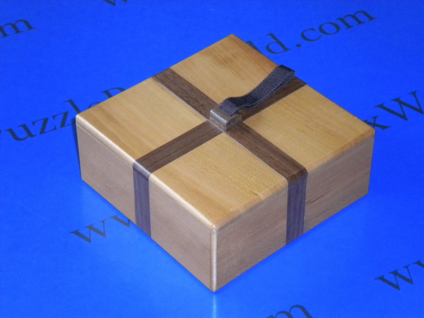 Tipsy Japanese Puzzle Box by Tatuo Miyamoto
