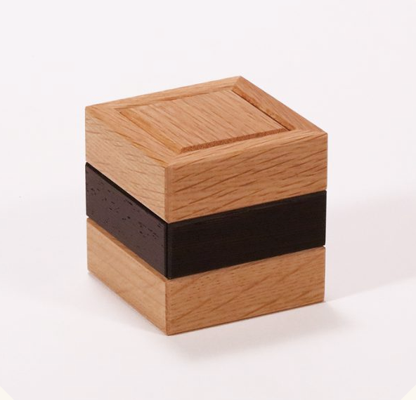 Kusha-Box Puzzle by Shou Sugimoto