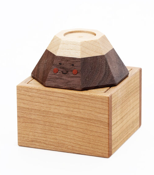 Upside-down Fuji Puzzle Box by Daiki Arimura