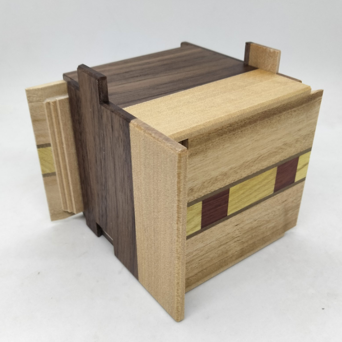 3 Sun 18 Step Natural Wood Cubic Japanese Puzzle Box