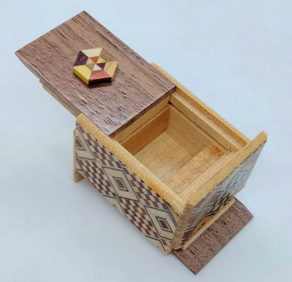 Mame 18 Step Solid Hexagon Yosegi Japanese Puzzle Box