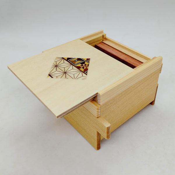 Square 12 Step One Point Natural Wood Japanese Puzzle Box