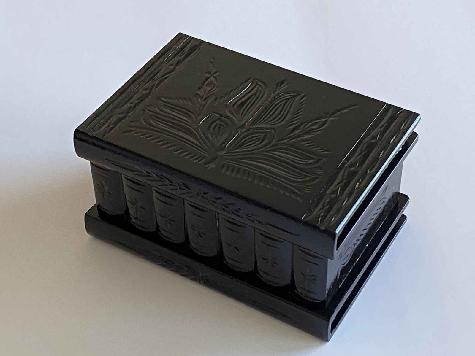 Romanian Secret Puzzle Box (BLK) – Puzzle Box World