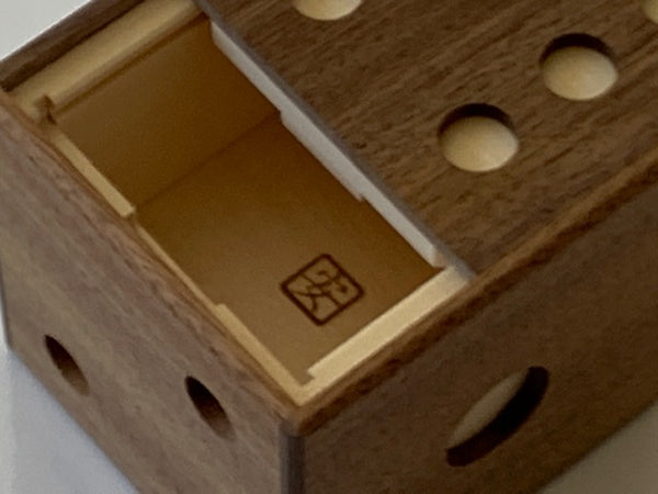 Dice Trick Puzzle Box by Akio Kamei – Puzzle Box World