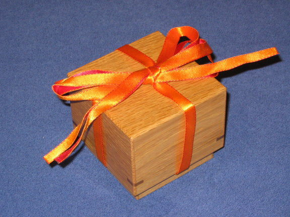 String Japanese Puzzle Box by Humio Tubari