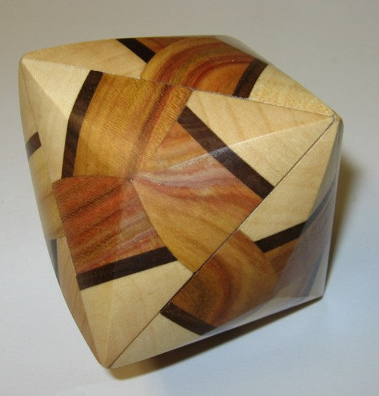 Between 6 Interlocking Puzzle