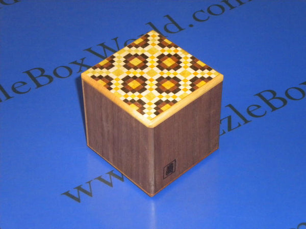 Pre-Owned Covered Type Secret Japanese Puzzle Box by Yoshiyuki Ninomiya